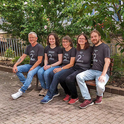 Das Team von Second Universe